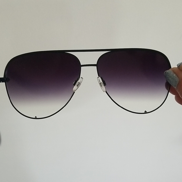 Quay Australia × Desi Perkins High Key Black Aviator Sunglasses - Picture 4 of 14